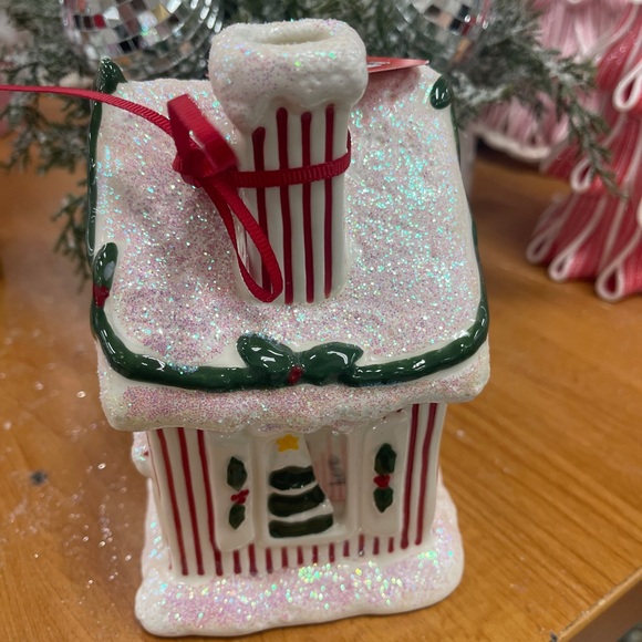 Christmas Hello Kitty Red Glitter House Tea Light Holder Blue Sky ceramics NWT - Picture 5 of 6